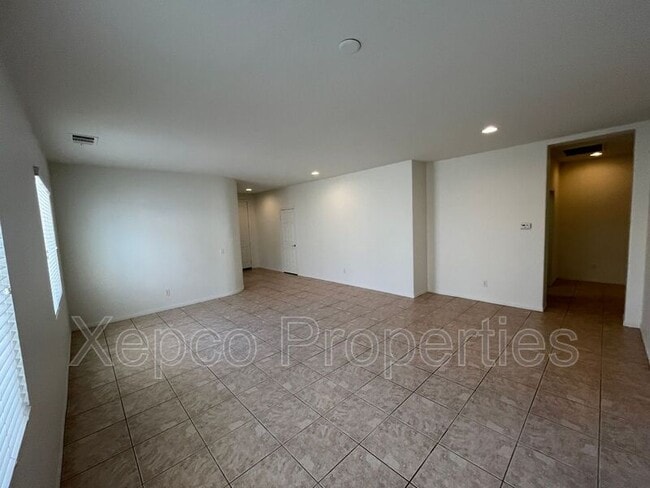 Building Photo - 49739 Pacino St