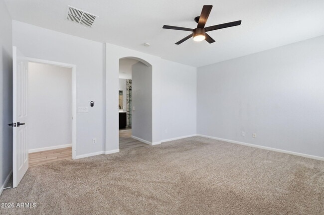 Building Photo - 11402 W Alvarado Rd
