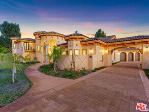Building Photo - 14420 Merlot Ct