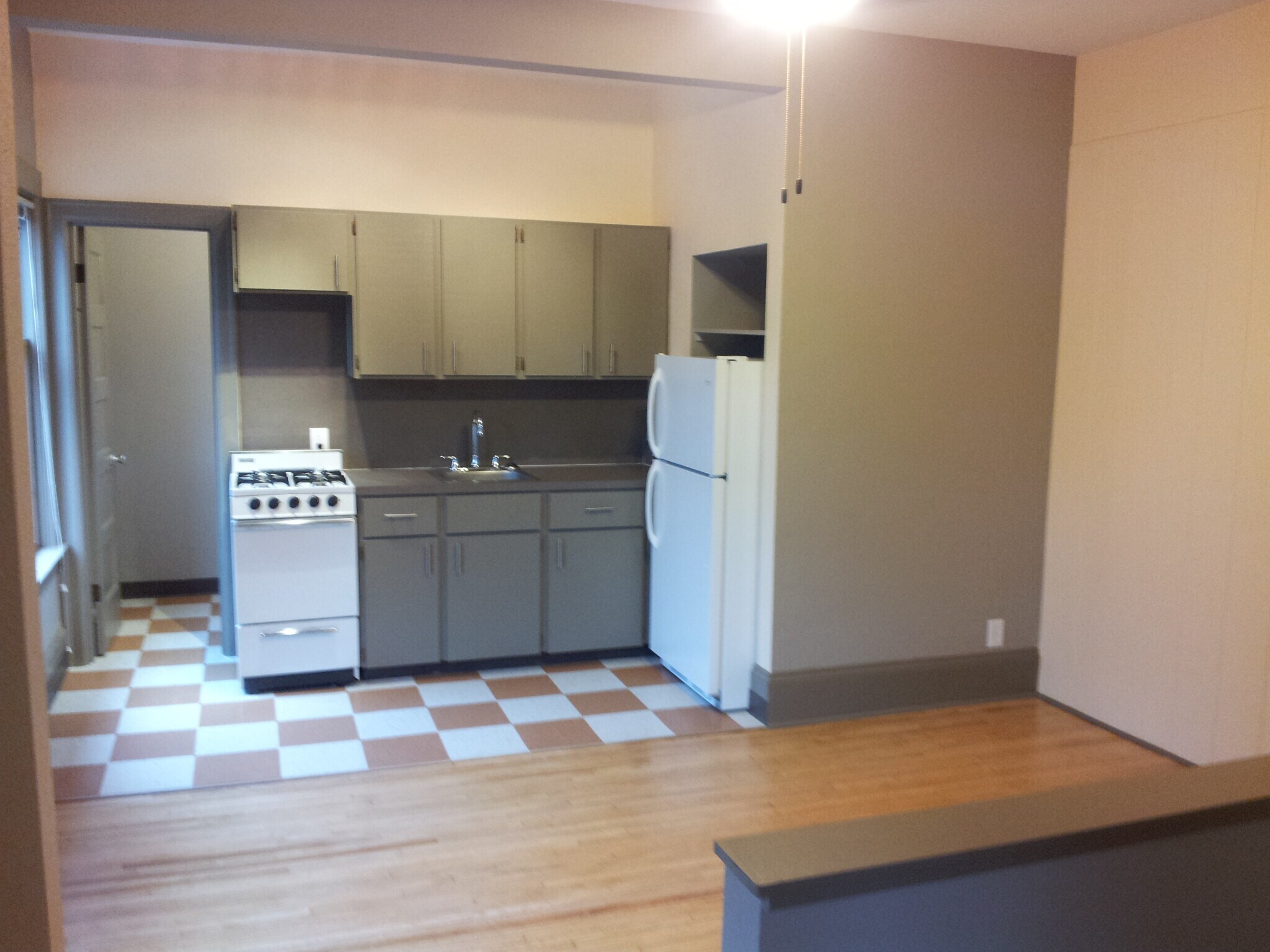 Kitchen & Dining Room - 2222 NW Irving St