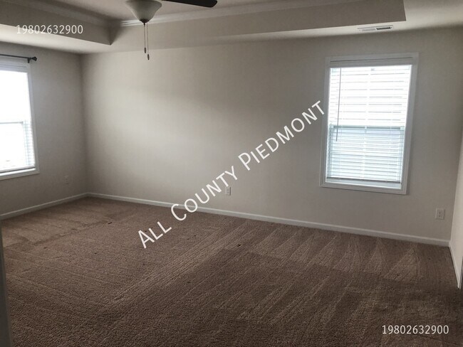Building Photo - 1509 Cambria Ct