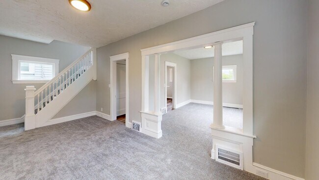 Building Photo - Old Brooklyn Area - 3 Bedroom Single Famil...