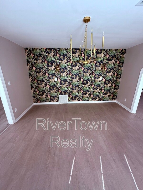 Building Photo - 1305 Tutwiler Ave