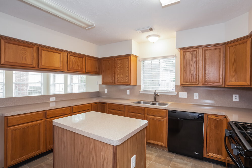 Building Photo - 4427 W Thunderwood Cir