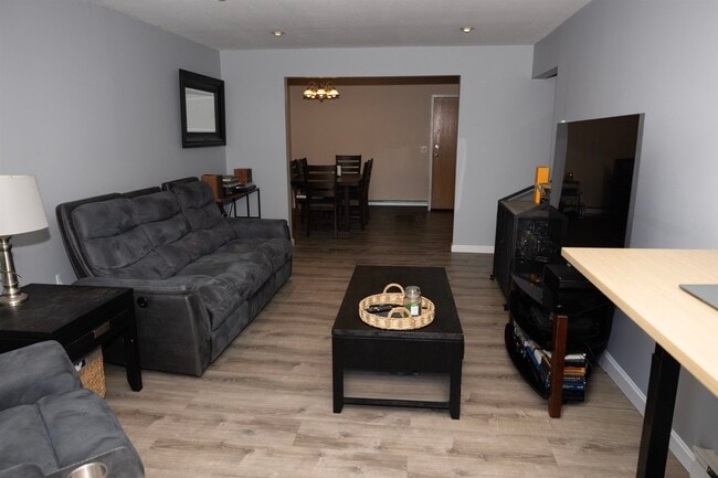 Building Photo - 3 Fairfax Ave