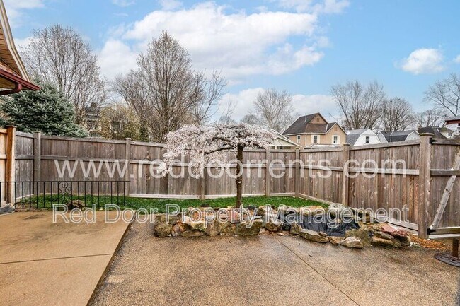 Building Photo - 3331 Brookside Pkwy S Dr