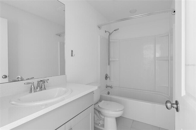 Building Photo - 6344 Willowside St