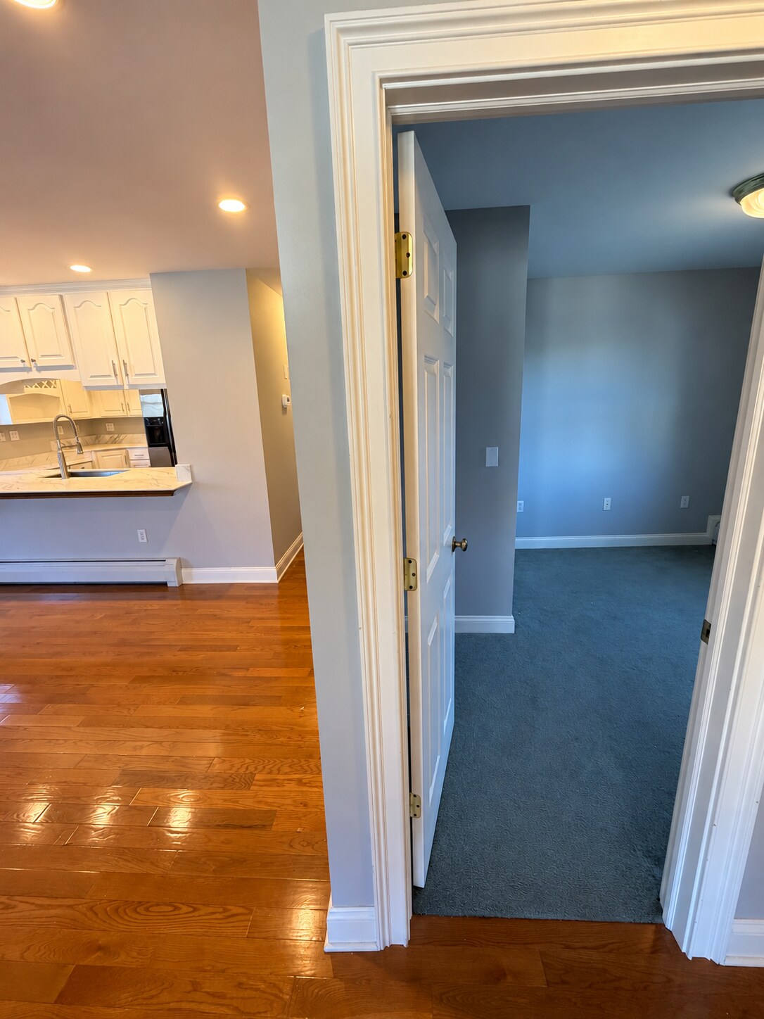 Building Photo - 79 Scofield Ave