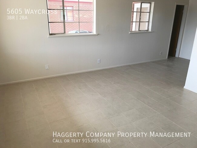 Building Photo - 5605 Waycross-