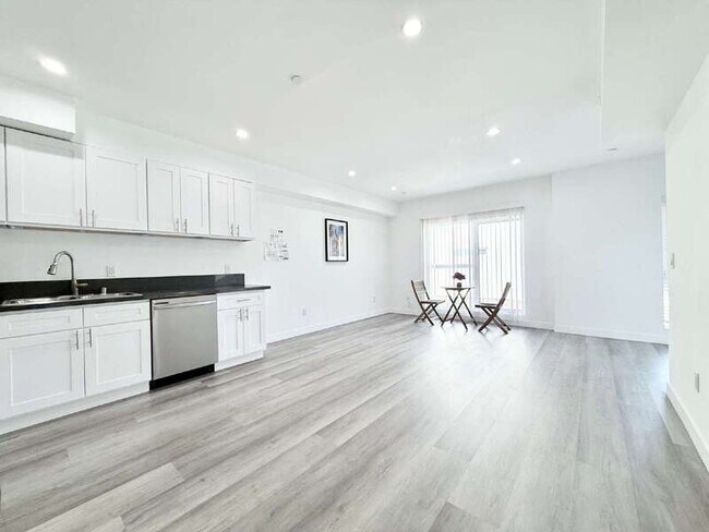 Building Photo - 1258 Leighton Ave