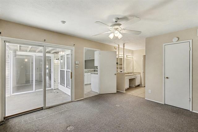 Building Photo - 671 Stonewall Dr