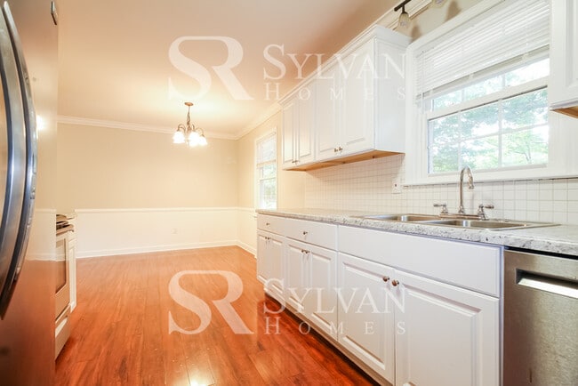 Building Photo - Coming HOME never felt so good!