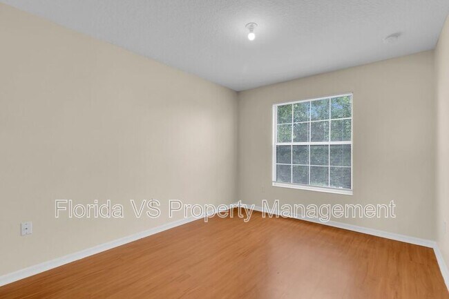 Building Photo - 166 Big Sioux Dr