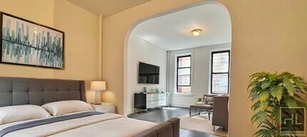 Building Photo - EAST 70 STREET