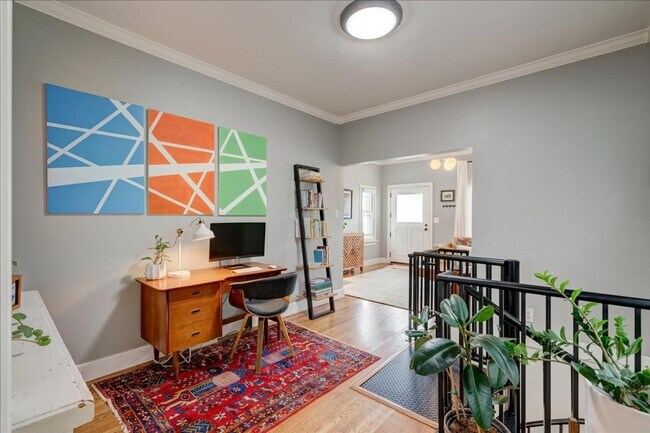 Building Photo - Classic Craftsman with Modern Amenities 2-Bedroom, 2-Bath Rental Home in the Heart of Golden Hill...