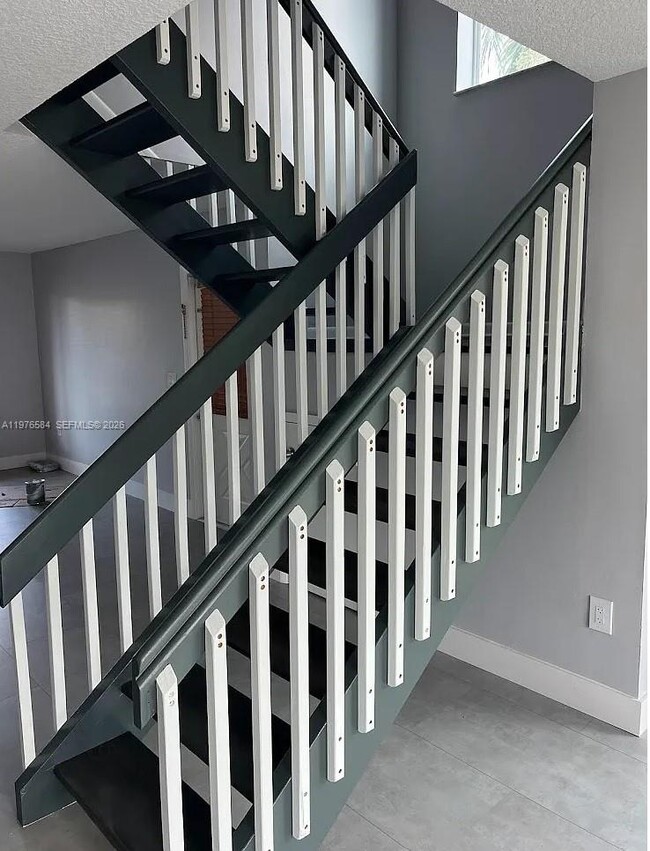 Building Photo - 274 SW 159th Terrace