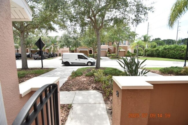 Building Photo - 2954 Birchcreek Dr
