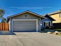 Building Photo - 8140 Villa Oak Dr