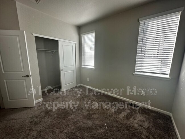 Building Photo - 19580 W 92nd Dr