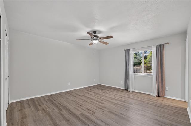 Building Photo - 407 Woodhurst Dr