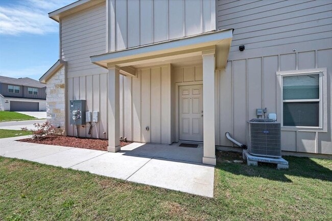 Building Photo - 1202 Garland Rd