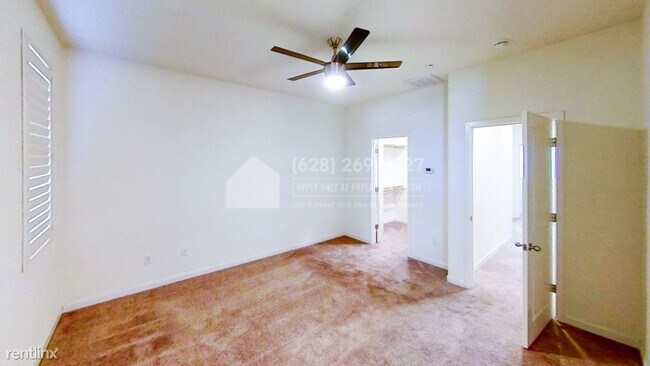 Building Photo - 3 br, 2.5 bath House - 3232 Bridgeway Drive -