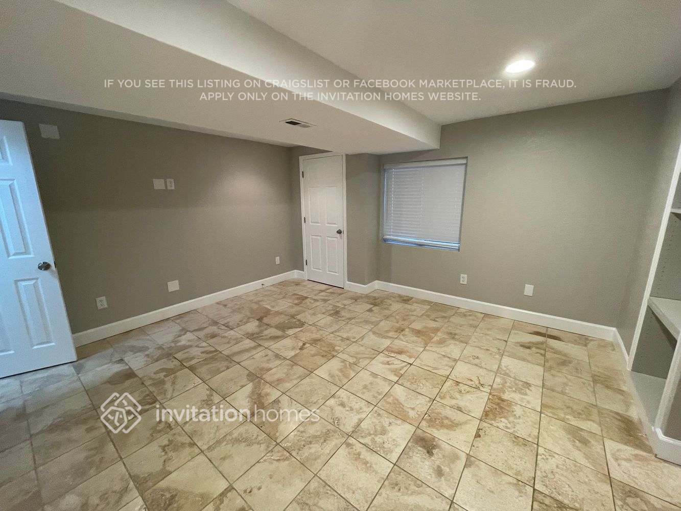 Building Photo - 5480 S Nepal Ct