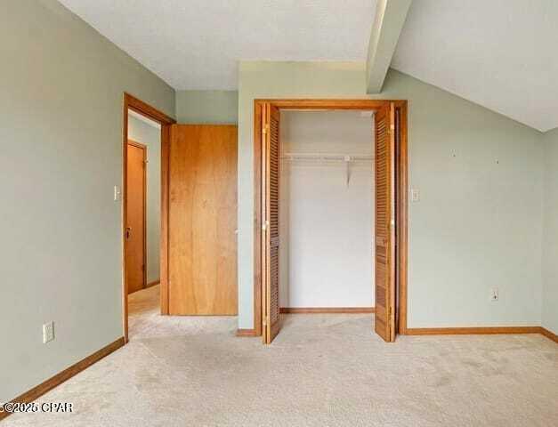 Building Photo - 833 W Pierson Dr