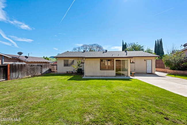 Building Photo - 14773 Stanford St