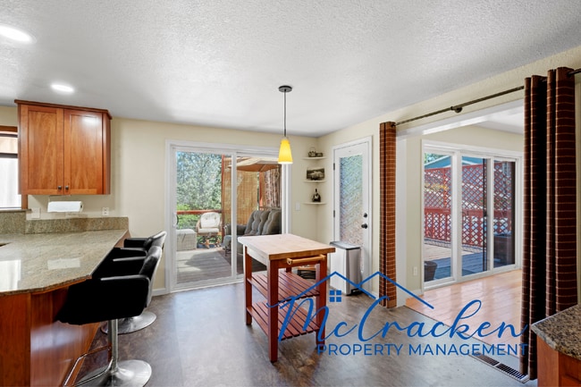 Building Photo - 430 Monte Vista Dr