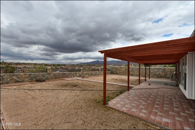 Building Photo - 7089 Black Ridge Dr