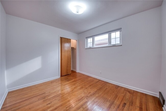 Building Photo - 5523 Rippey Pl