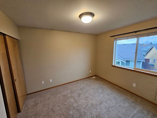 Building Photo - Beautifully Maintained 4-Bed, 2.5-Bath Monroe Home