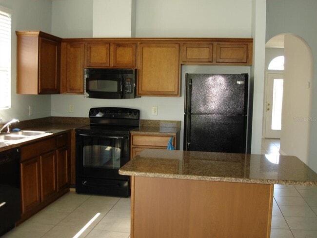 Building Photo - 9630 Baton Rouge Ln