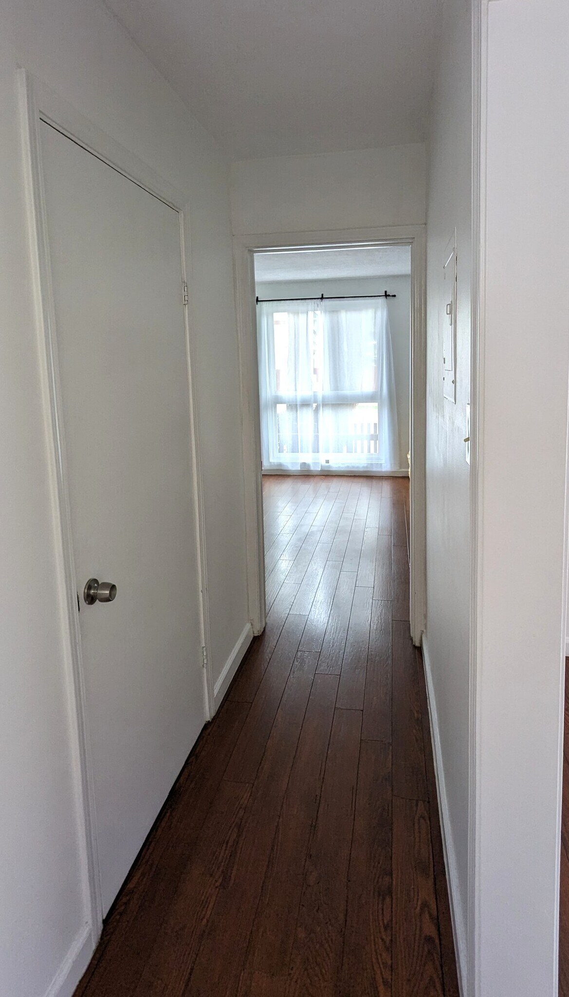 Building Photo - 3813 Huron Ave