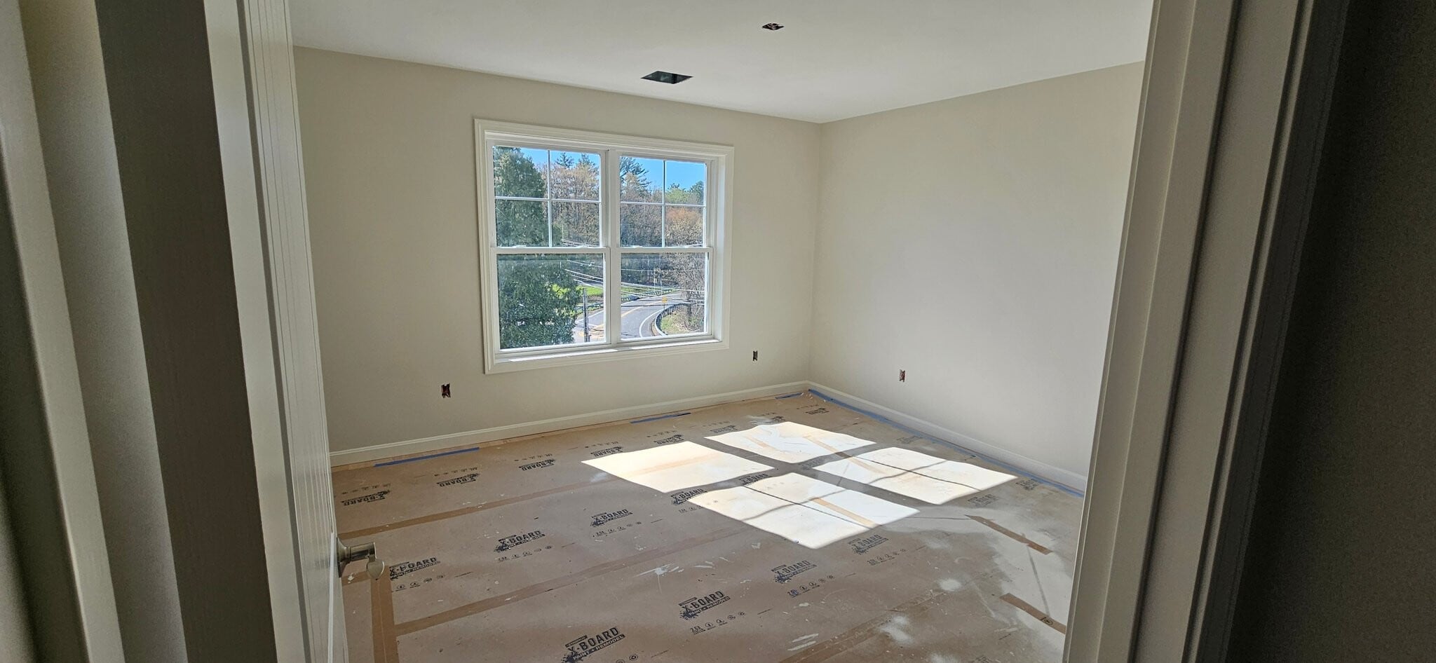 Building Photo - 719 Putnam Pike