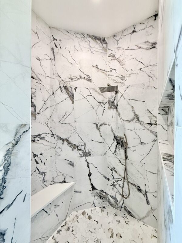 Building Photo - 20 Coxswain Dr