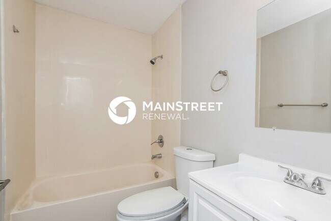 Building Photo - 3 Bedroom Pet-Friendly Home in PALM BAY, FL with Main Street Renewal