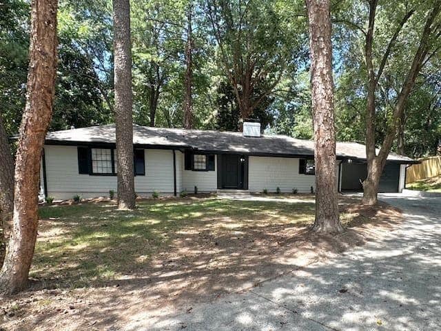 Primary Photo - 425 Hilderbrand Dr