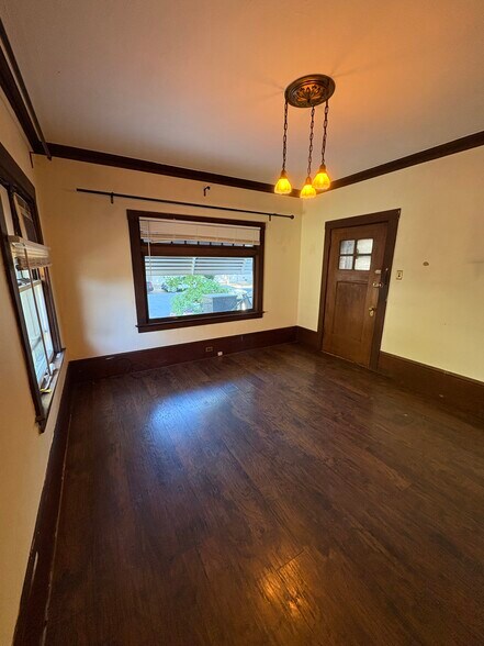 Building Photo - 1515 25th St