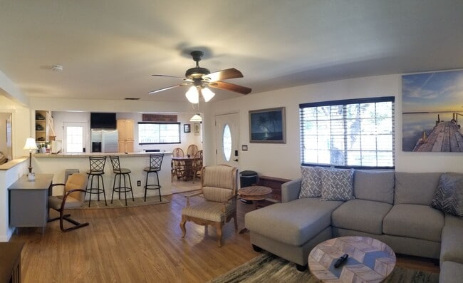 Building Photo - SLO Tropical Private Bungalow ideally located close to Cal Poly!