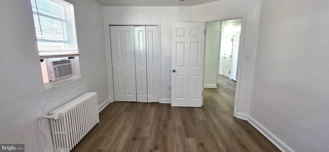 Building Photo - 3207 11th Pl SE