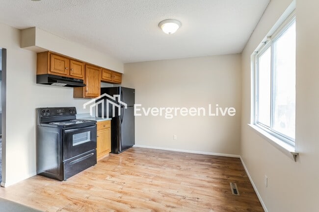 Building Photo - 5427 Carbondale Dr