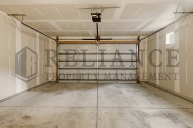 Building Photo - 4523 E 45th St N