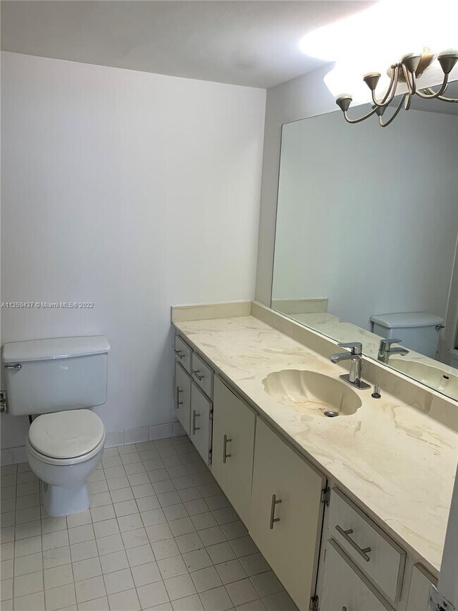 Building Photo - 600 Three Islands Boulevard