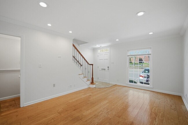 Building Photo - 1155 Dickinson St