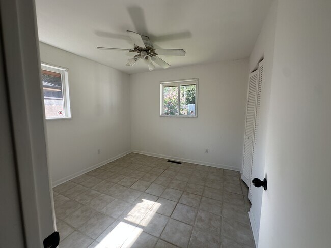 Building Photo - 2628 Keats Pl