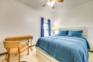 Building Photo - 2355 Ribault Scenic Dr