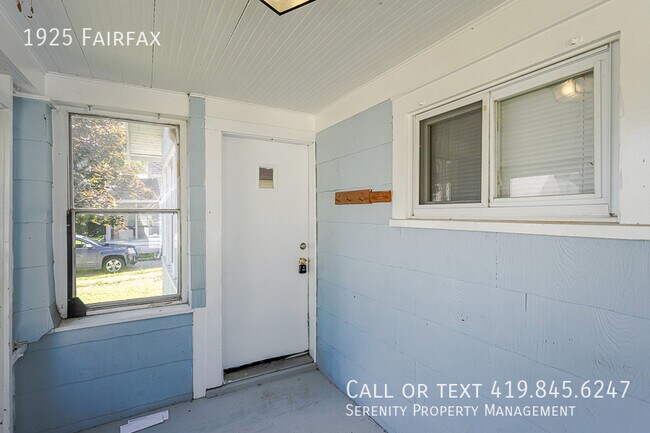 Building Photo - 1925 Fairfax-