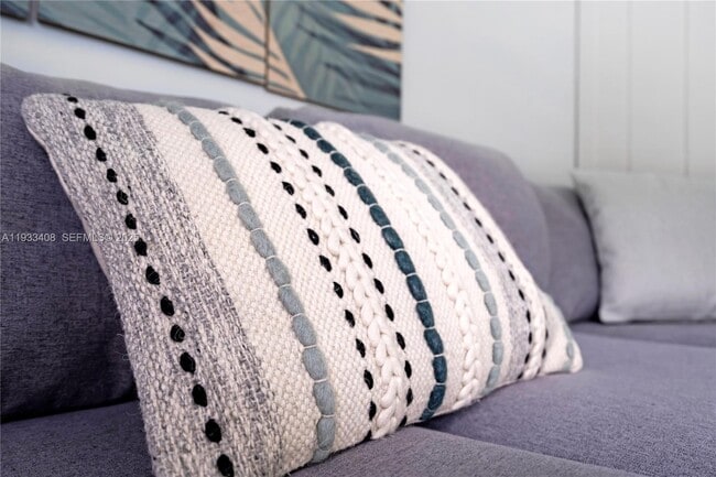 Building Photo - 437 NE 107th St